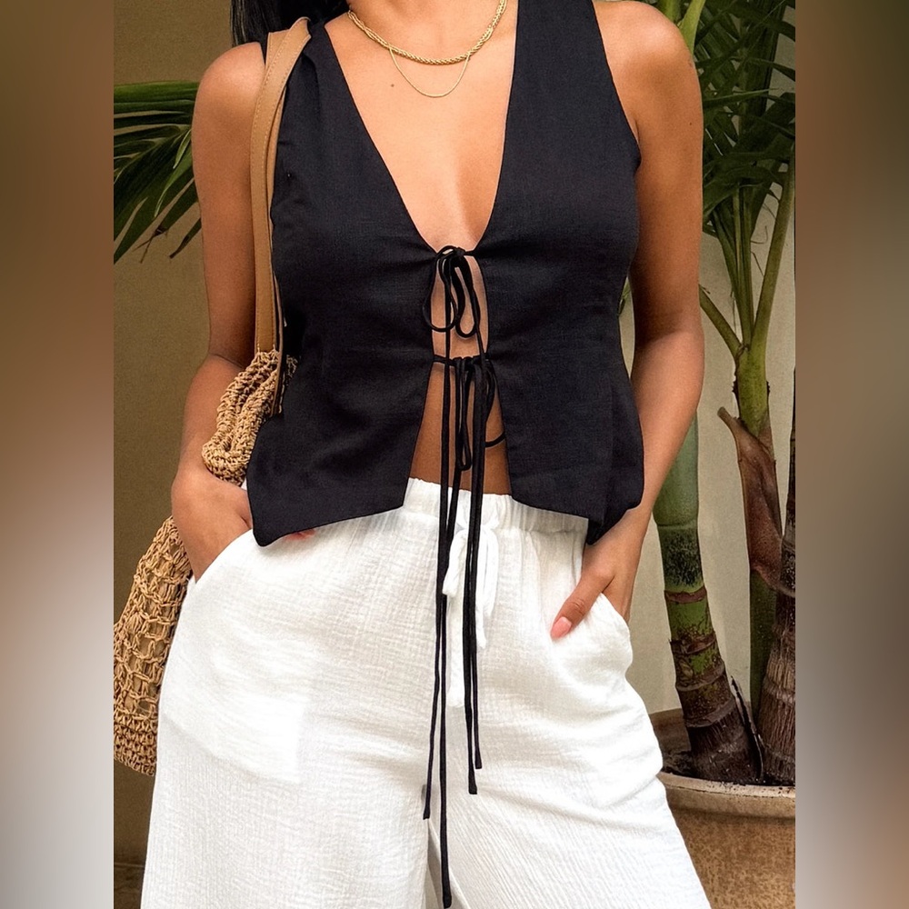 Cotton & Linen Tie-Detail Vest Top black